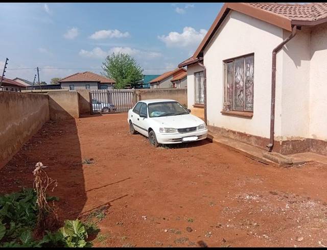 3 BEDROOM HOUSE FOR SALE IN DAWN PARK EXT